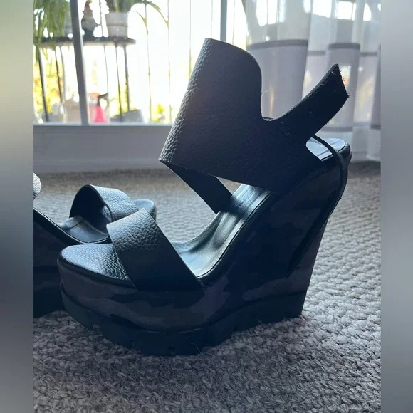 Military element platforms - Picture 11 of 15